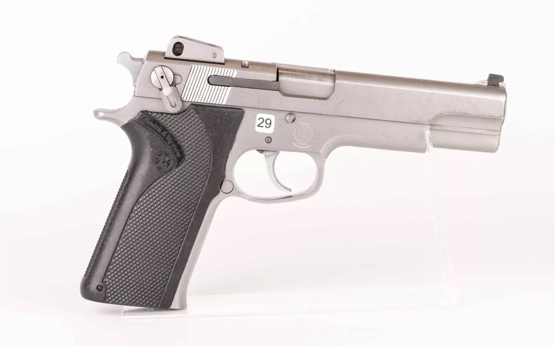 Smith & Wesson 5906 [P82 – 29]